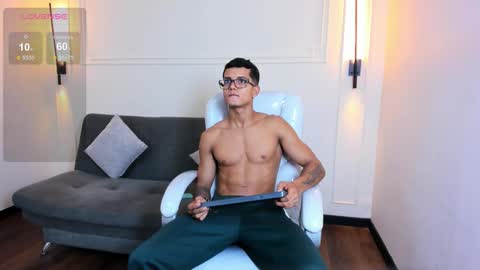 Ryan And Casper online show from 10, 11, 2025