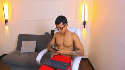 Ryan And Casper online show from 19, 3, 2026