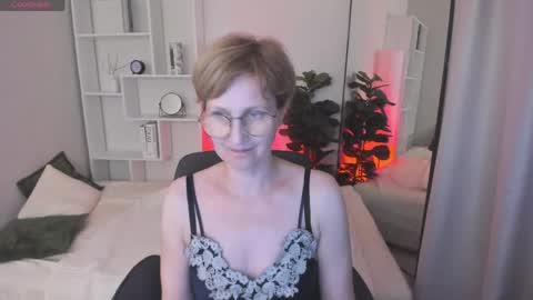 Paris online show from 7, 6, 2026