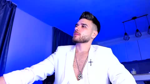 Paris online show from 25, 12, 2024