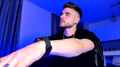 Paris online show from 10, 1, 2025