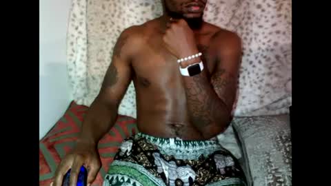 Snapshot of parlaytellio chatting on 13, 12, 2024 Parlay Tellio online show from 13, 12, 2024