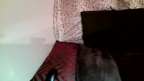 Snapshot of parlaytellio chatting on 20, 2, 2025 Parlay Tellio online show from 20, 2, 2025