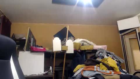 pascal88881 online show from 15, 12, 2024