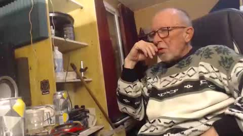 pascal88881 online show from 5, 1, 2025