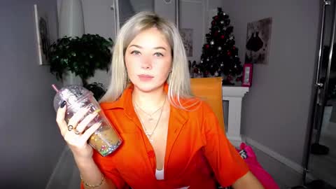 I have returned from vacation and I am glad to share my energy and emotions with you online show from 4, 1, 2025