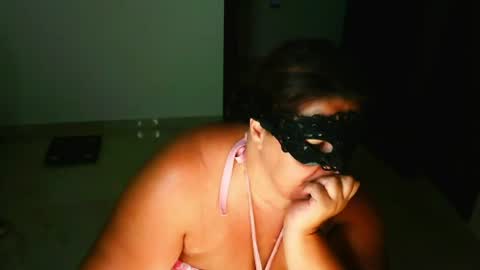 Snapshot of passionduo4 chatting on 4, 8, 2026 PassionDuo4 online show from 4, 8, 2026