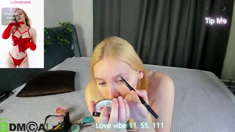 patr1cia_hart online show from 4, 11, 2025