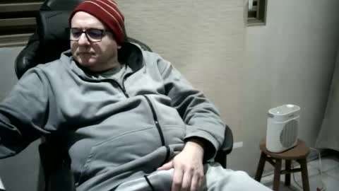 Snapshot of pattrom chatting on 12, 5, 2026 Patrom online show from 12, 5, 2026
