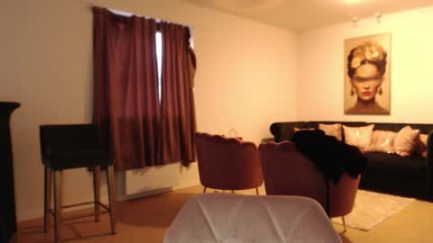 Snapshot of pau_torres_ chatting on 12, 9, 2025 paulina online show from 12, 9, 2025