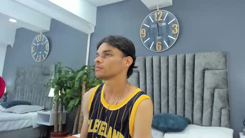 Paul Cassidy online show from 22, 2, 2025