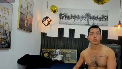 Snapshot of paul_cros chatting on 14, 6, 2026 paul_cros online show from 14, 6, 2026