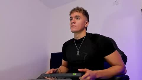 Paull George online show from 7, 11, 2025