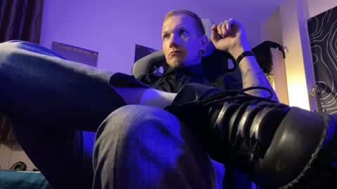 Snapshot of paul_razor chatting on 23, 5, 2026 Paul online show from 23, 5, 2026