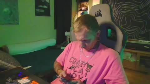 Snapshot of paul_razor chatting on 24, 5, 2026 Paul online show from 24, 5, 2026