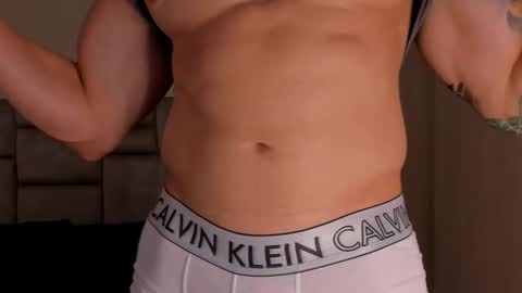 Snapshot of paul_roger chatting on 7, 12, 2024 PAUL ROGER online show from 7, 12, 2024