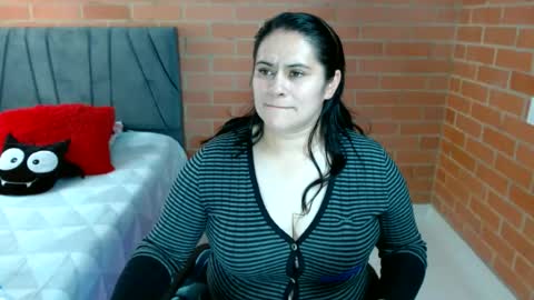 Snapshot of paula__117 chatting on 18, 6, 2026 paula__117 online show from 18, 6, 2026