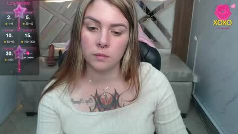 Snapshot of paula_b_ chatting on 25, 4, 2026 Paula online show from 25, 4, 2026