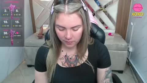 Snapshot of paula_b_ chatting on 6, 5, 2026 Paula online show from 6, 5, 2026
