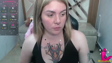 Snapshot of paula_b_ chatting on 11, 5, 2026 Paula online show from 11, 5, 2026