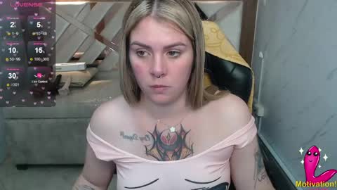 Snapshot of paula_b_ chatting on 23, 5, 2026 Paula online show from 23, 5, 2026