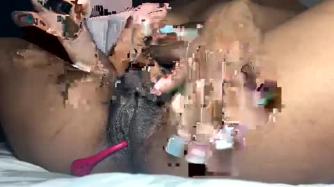 Yura independent  model online show from 4, 12, 2025