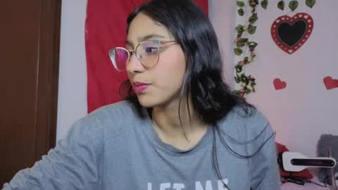 Paula  online show from 31, 5, 2026