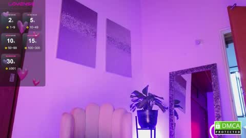 Paula Toro  online show from 17, 4, 2026