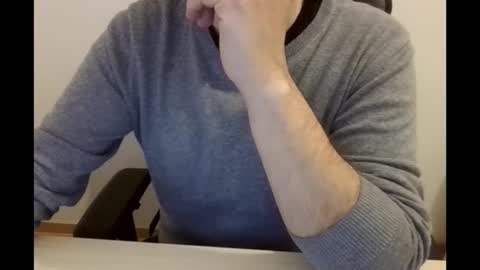 Snapshot of paulbazo83 chatting on 27, 3, 2026 paulbazo83 online show from 27, 3, 2026