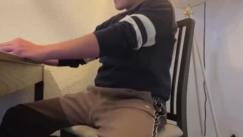 Snapshot of paulchen234xxx chatting on 27, 9, 2025 toni-paul online show from 27, 9, 2025