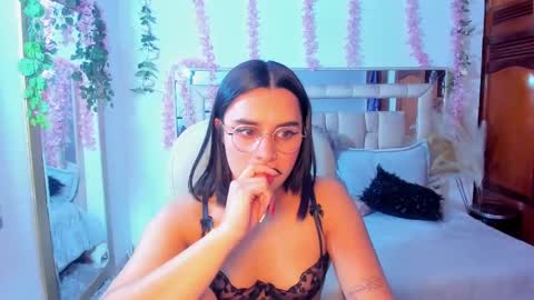 Snapshot of paulha_miller chatting on 7, 10, 2025 paulha_miller online show from 7, 10, 2025