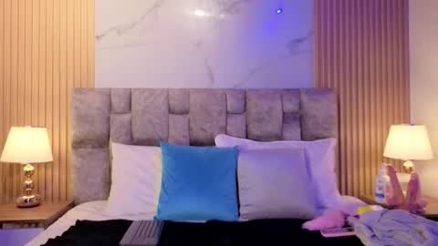 paulina  online show from 3, 2, 2026