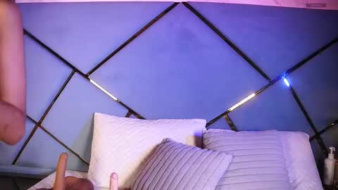 Paulina  online show from 1, 12, 2025