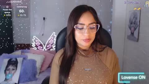 Snapshot of paulina_galvis2700 chatting on 25, 5, 2026 paulina online show from 25, 5, 2026