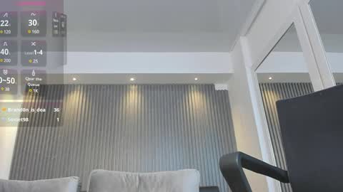 Paulina  online show from 8, 2, 2025