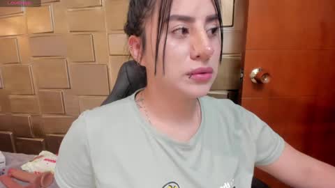 Snapshot of paulinabelen21 chatting on 23, 4, 2026 paulinabelen21 online show from 23, 4, 2026