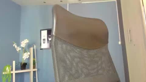 Paulina online show from 9, 3, 2026