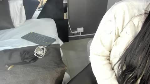 Paulina online show from 18, 4, 2026