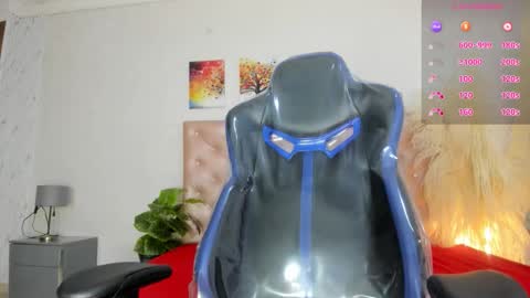 PaulinaSaennz online show from 4, 11, 2025