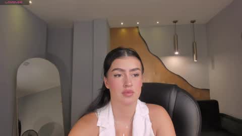 Paulina Santos  online show from 19, 5, 2026