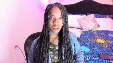 Pauline online show from 14, 4, 2026