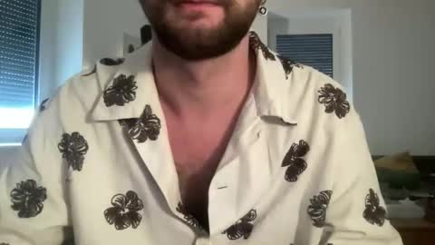 love bush online show from 21, 11, 2025