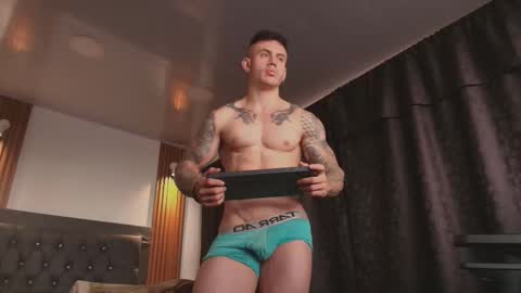 Snapshot of paulthompson_ chatting on 7, 2, 2026 Paul online show from 7, 2, 2026