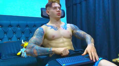 Snapshot of paulthompson_ chatting on 15, 5, 2026 Paul online show from 15, 5, 2026
