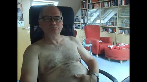 Pavlov aka Peter online show from 11, 5, 2026