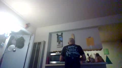 pawgkiller online show from 18, 5, 2026