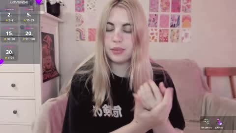 Allisses online show from 9, 3, 2025