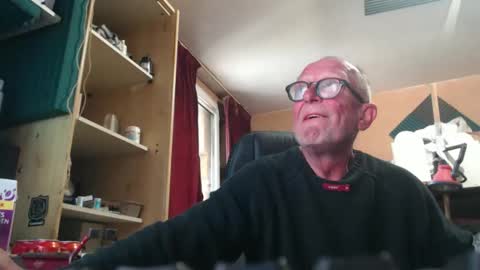 Snapshot of pc8474408 chatting on 3, 5, 2026 pc8474408 online show from 3, 5, 2026