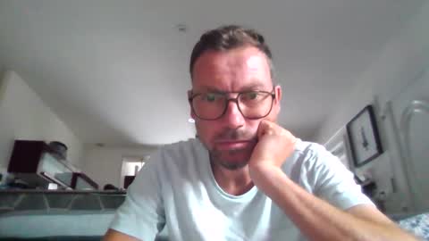Snapshot of pchittt chatting on 2, 6, 2026 pchittt online show from 2, 6, 2026