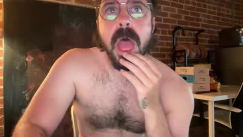 Snapshot of pcklpnts1990 chatting on 18, 5, 2026 onlyfan christographer sub to me online show from 18, 5, 2026